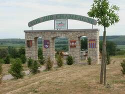 Tor der Champagne